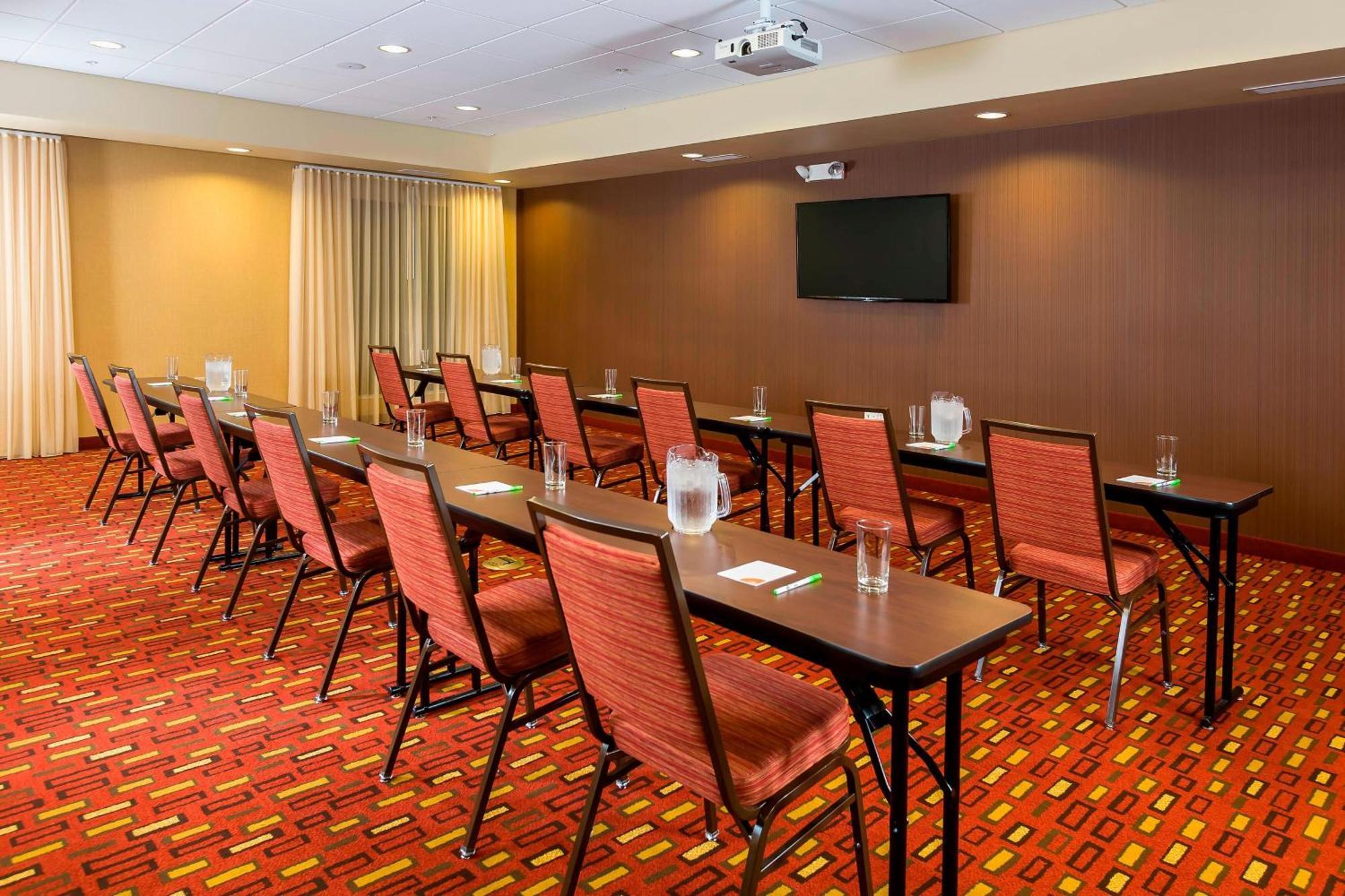 Courtyard By Marriott Kalamazoo Portage Exterior photo