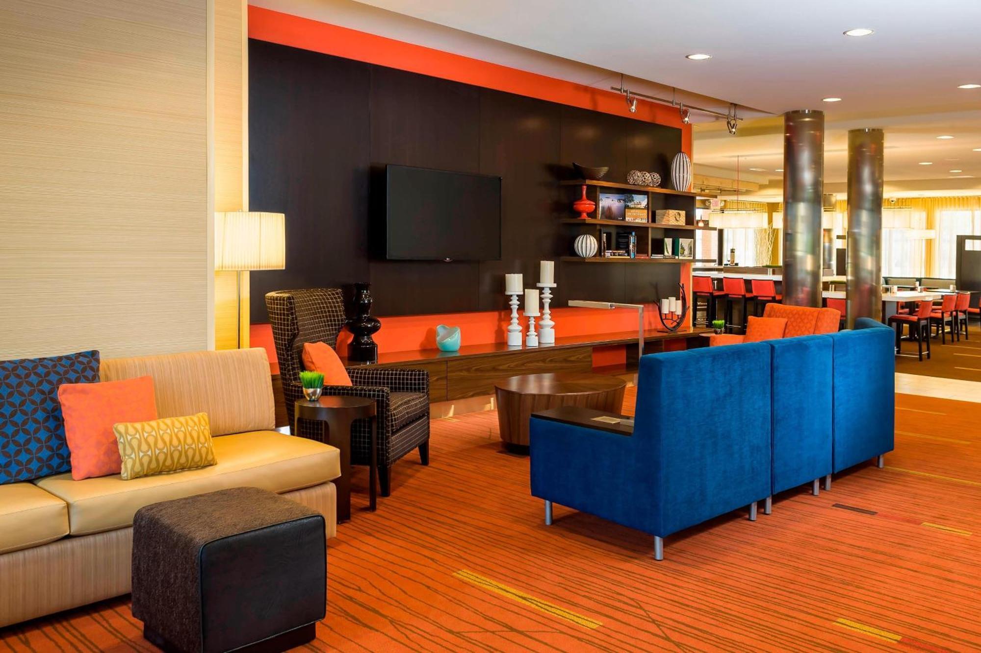 Courtyard By Marriott Kalamazoo Portage Exterior photo