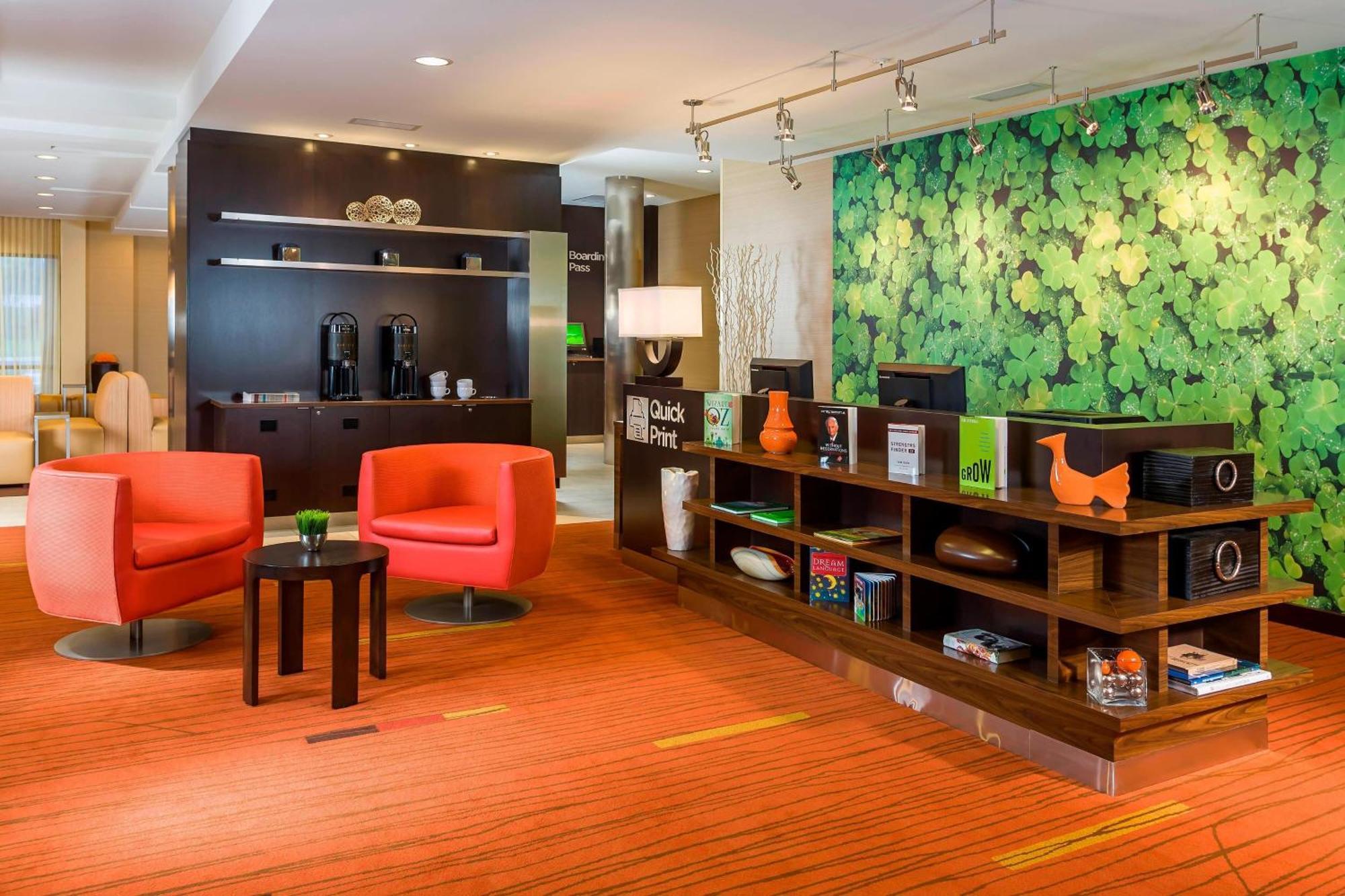 Courtyard By Marriott Kalamazoo Portage Exterior photo