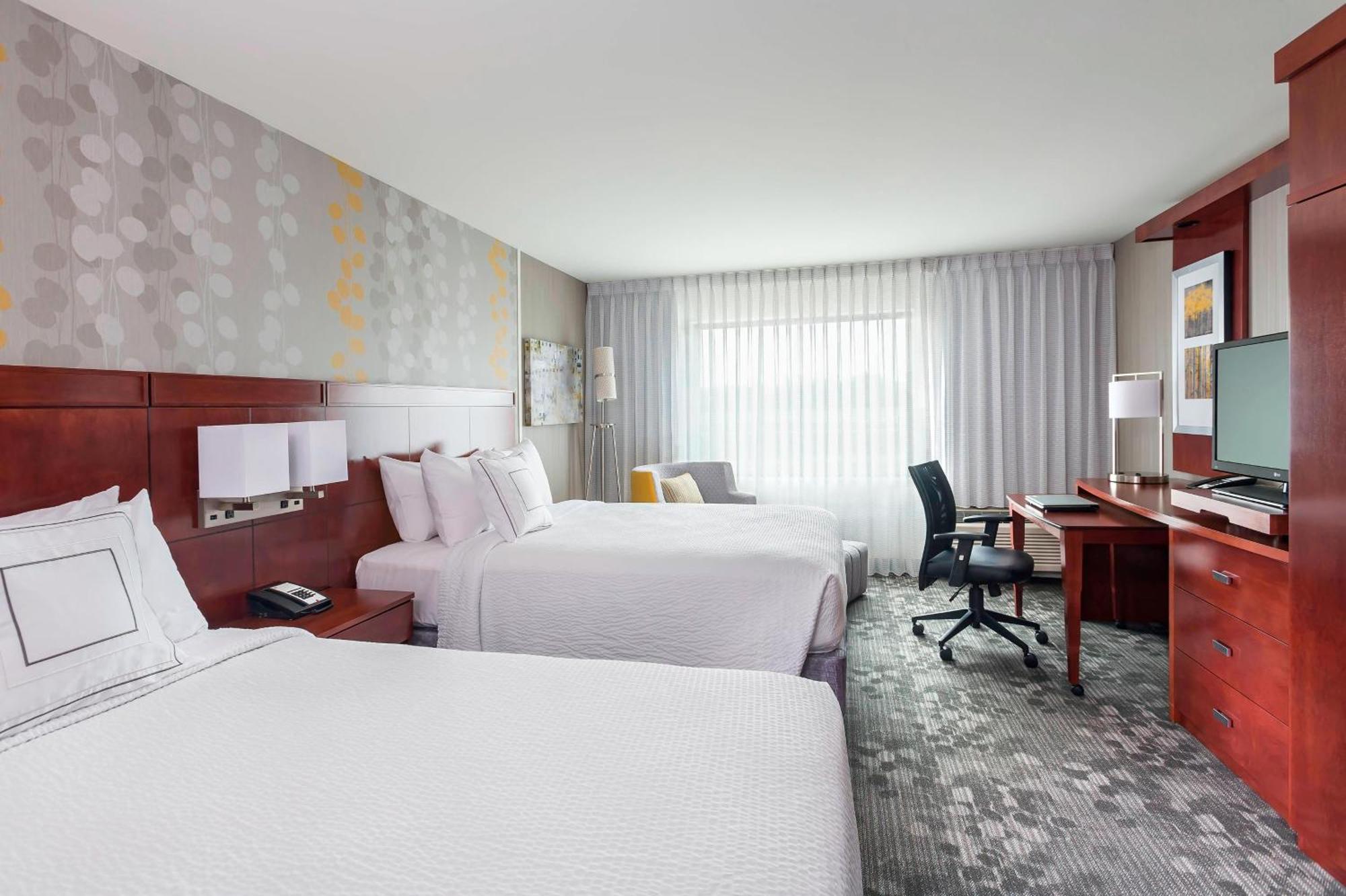Courtyard By Marriott Kalamazoo Portage Exterior photo