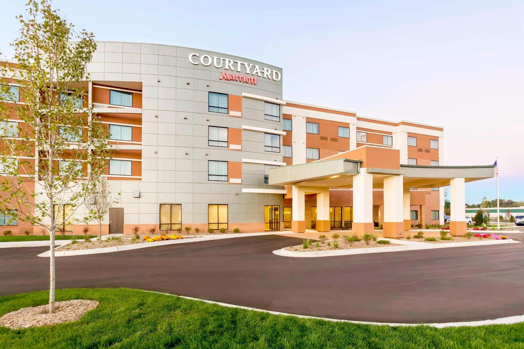 Courtyard By Marriott Kalamazoo Portage Exterior photo