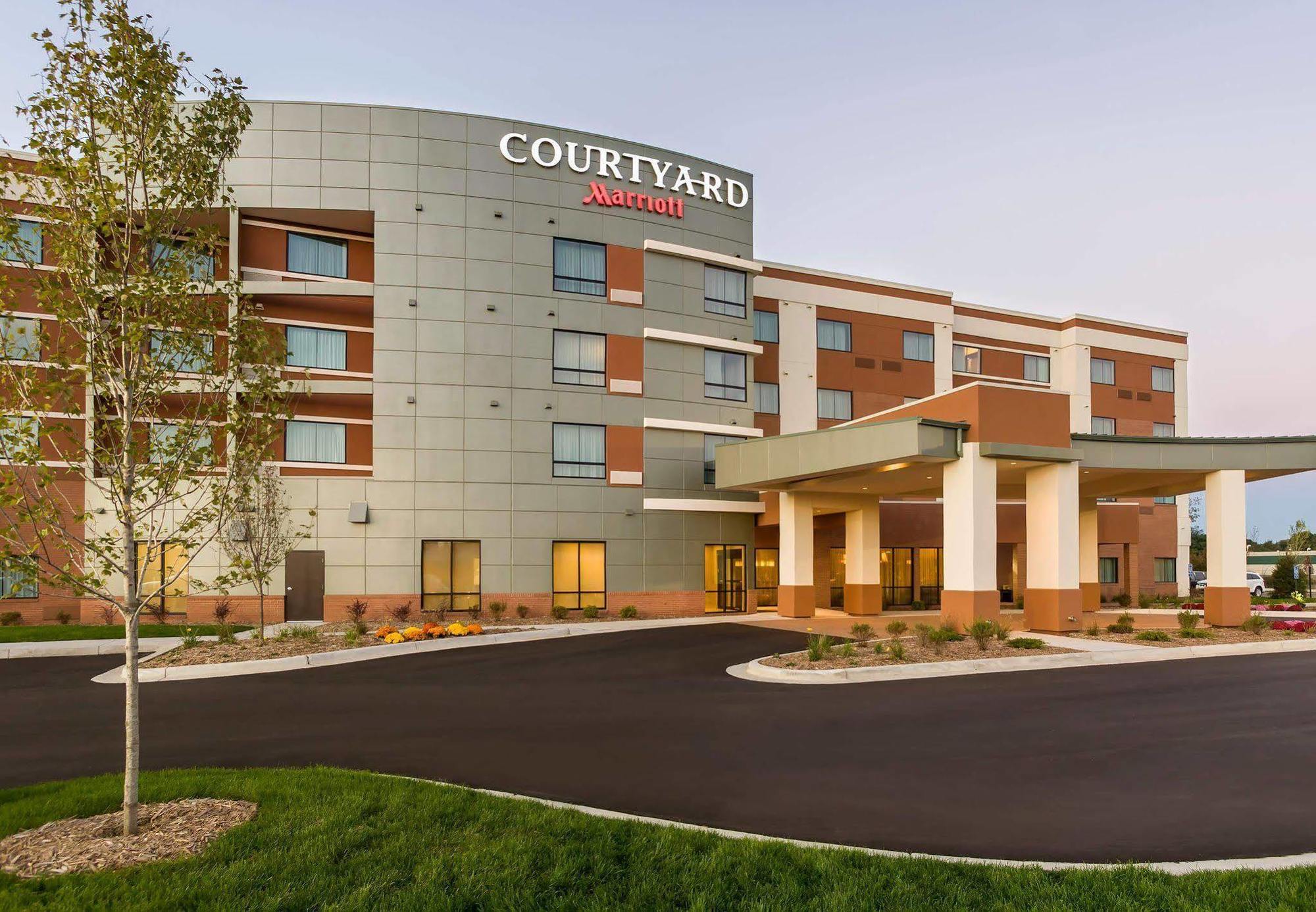 Courtyard By Marriott Kalamazoo Portage Exterior photo